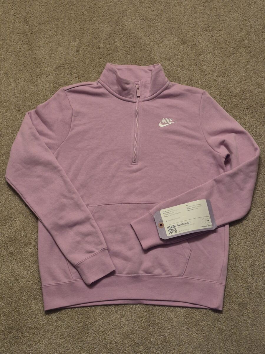 Womens Small Nike Club Fleece Sample