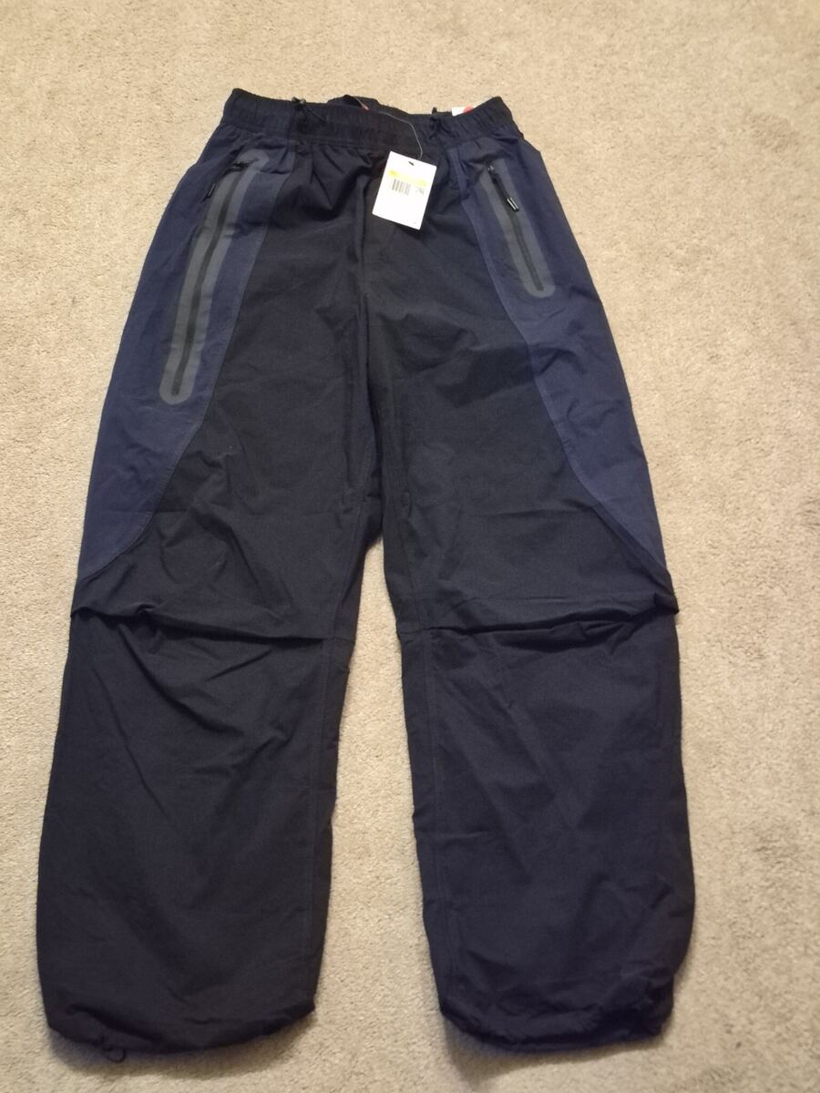 Mens Small Nike Tech Woven Oversized Pants